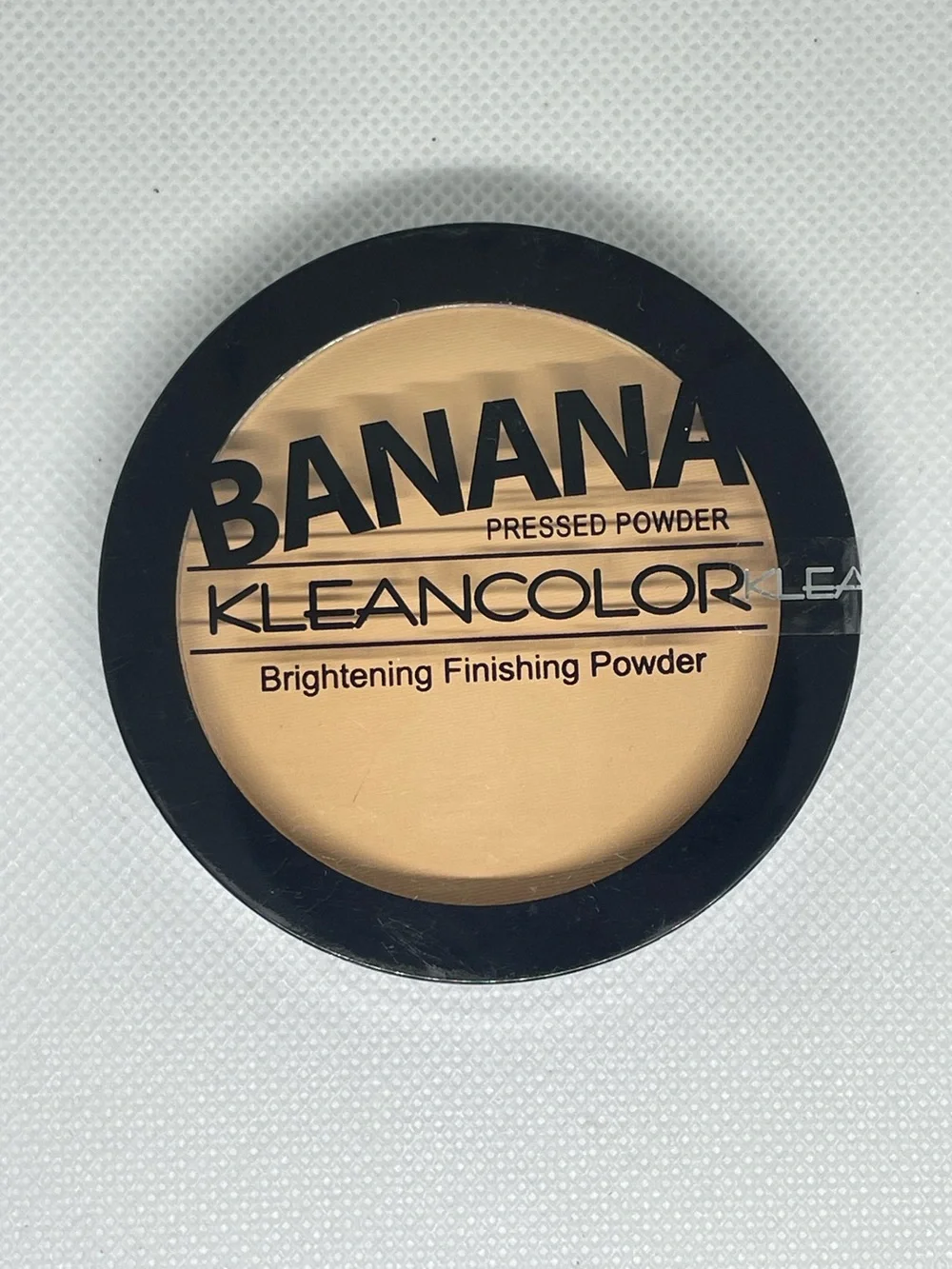 KleanColor Banana Pressed Powder Brightening Finishing Powder Setting Powder New